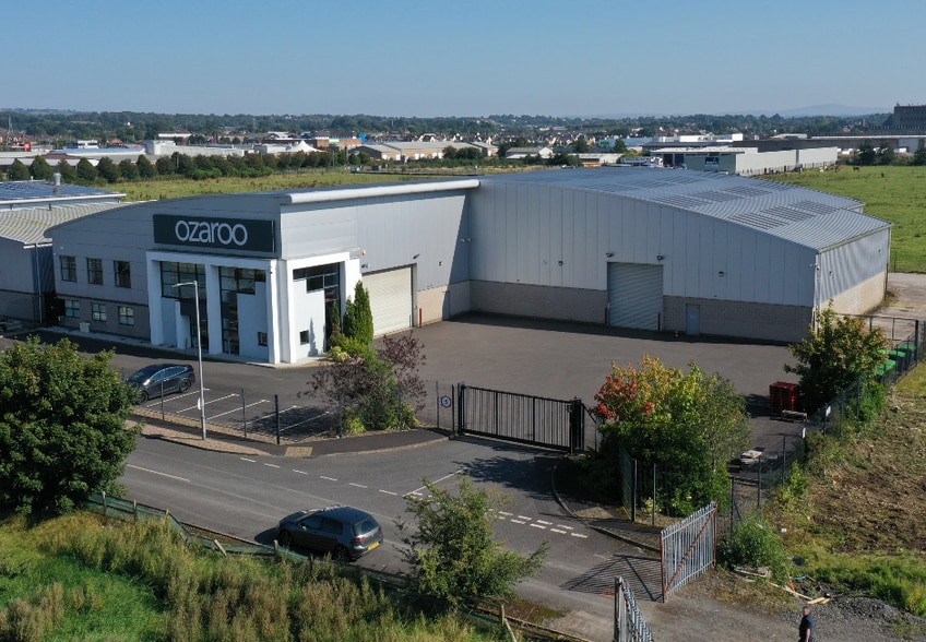 14 Plasketts Clos, Antrim for sale - Building Photo - Image 1 of 1