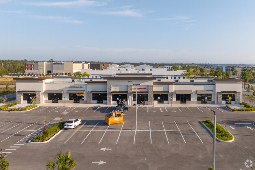 12252 Itec Park Dr, Fort Myers, FL for sale - Aerial - Image 3 of 8