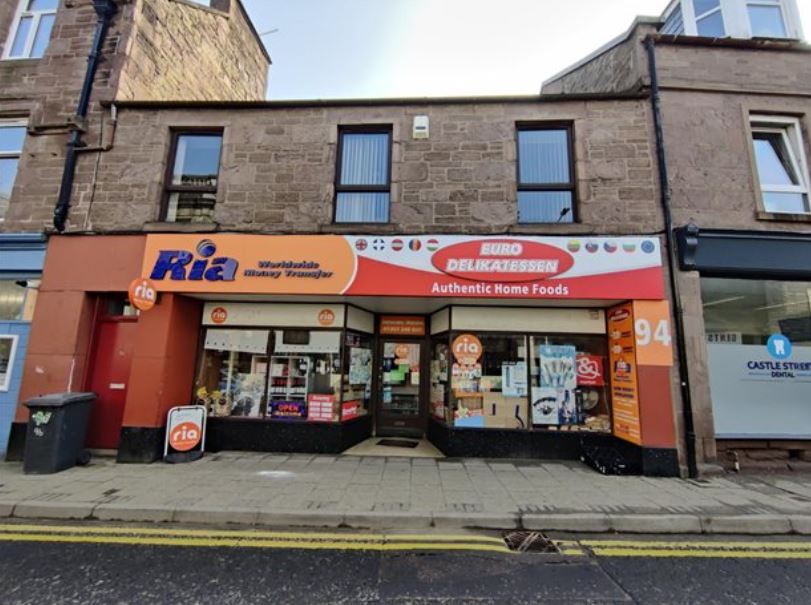 94 Castle St, Forfar for sale Primary Photo- Image 1 of 1