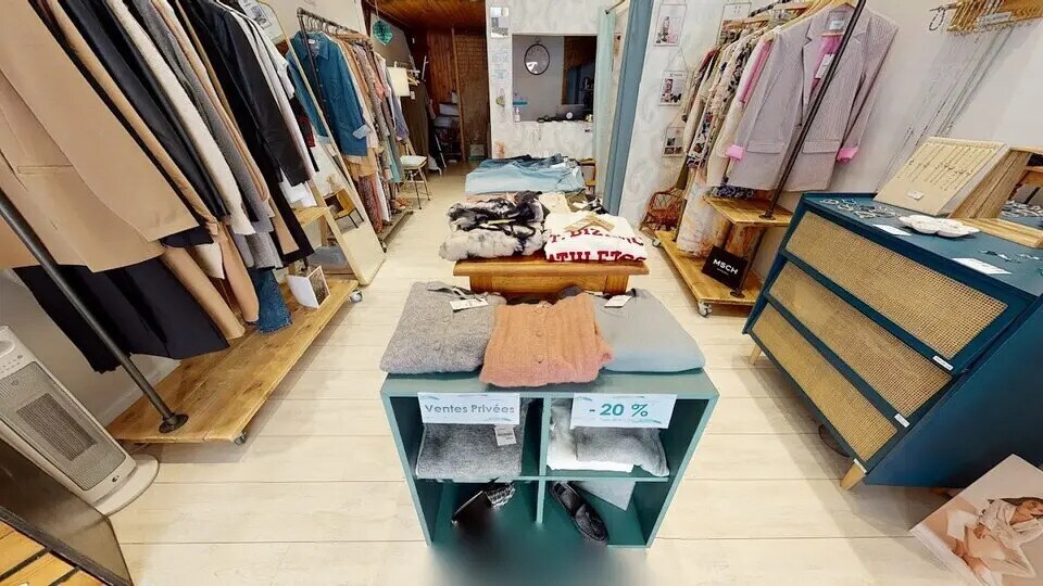 Retail in Toulouse to rent - Interior Photo - Image 3 of 5