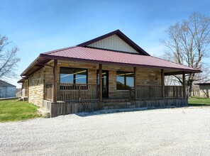 4492 S US Highway 421, Versailles, IN for sale Primary Photo- Image 1 of 1