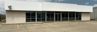 More details for 1306 Thelma Keller Ave, Effingham, IL - Retail for Rent