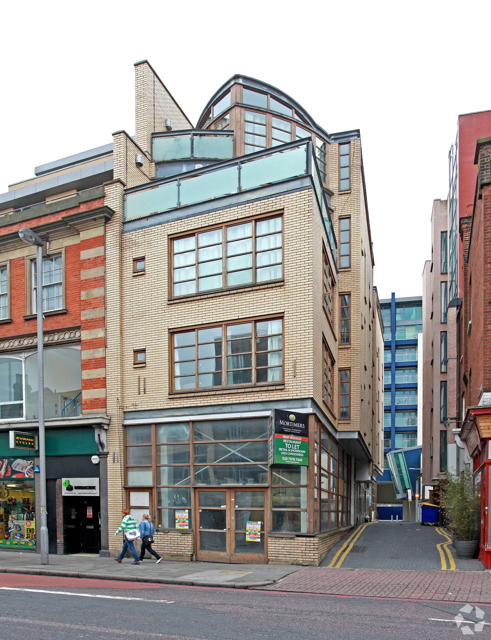175 Wandsworth High St, London for sale Primary Photo- Image 1 of 1