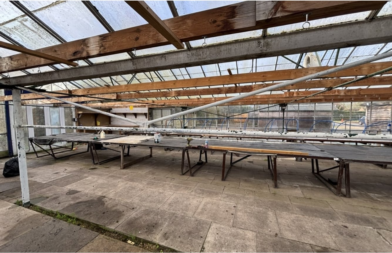 Shopwhyke Rd, Chichester to rent Interior Photo- Image 1 of 4