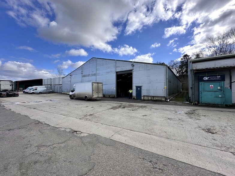 Wotton Rd, Brill to rent - Building Photo - Image 3 of 34