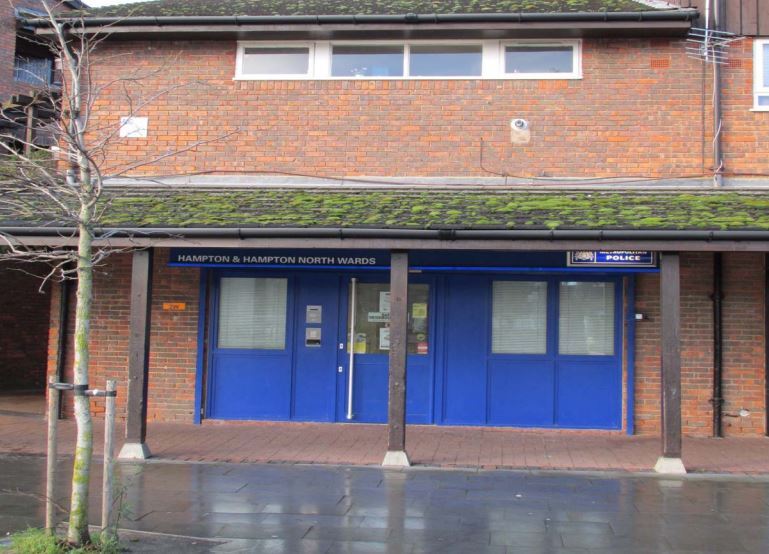 27 Tangley Park Rd, Hampton for sale Building Photo- Image 1 of 1