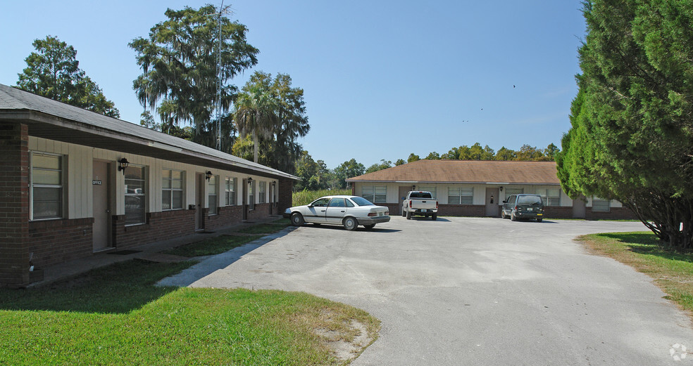 10816 N Koment Pt, Crystal River, FL for sale - Primary Photo - Image 1 of 1