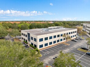 6200 Metrowest Blvd, Orlando, FL for rent Building Photo- Image 2 of 11