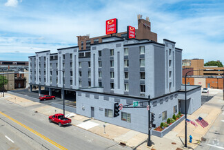 Econo Lodge Inn & Suites Waterloo - Commercial Property