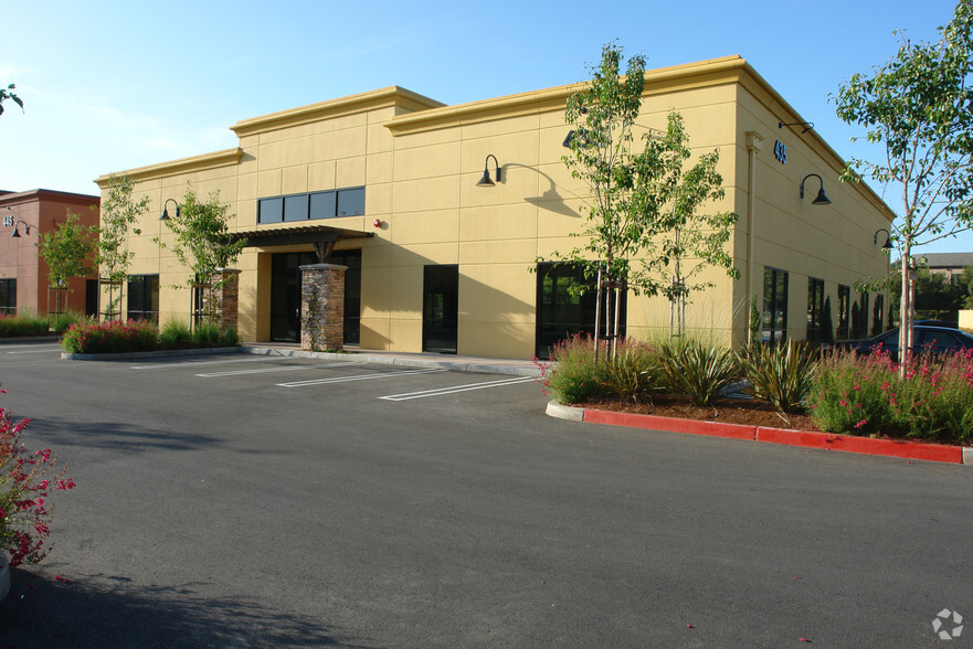 435 N Whisman Rd, Mountain View, CA for rent - Building Photo - Image 1 of 7