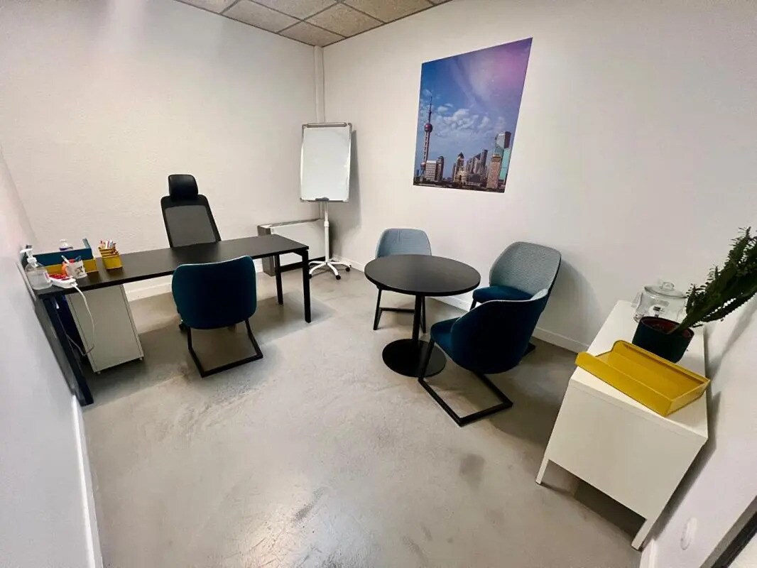 Office in Labège to rent Interior Photo- Image 1 of 2