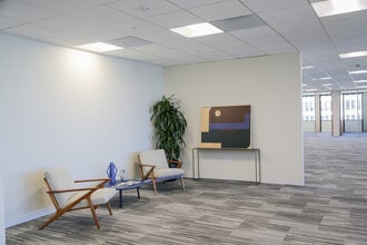 50 California St, San Francisco, CA to rent Interior Photo- Image 1 of 8