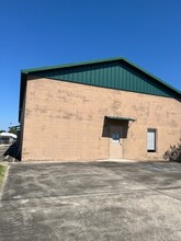 9222 Amber Dr, Baton Rouge, LA for rent Building Photo- Image 1 of 6