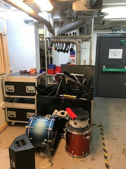 7-11 Bridge St, Guildford to rent - Building Photo - Image 3 of 3