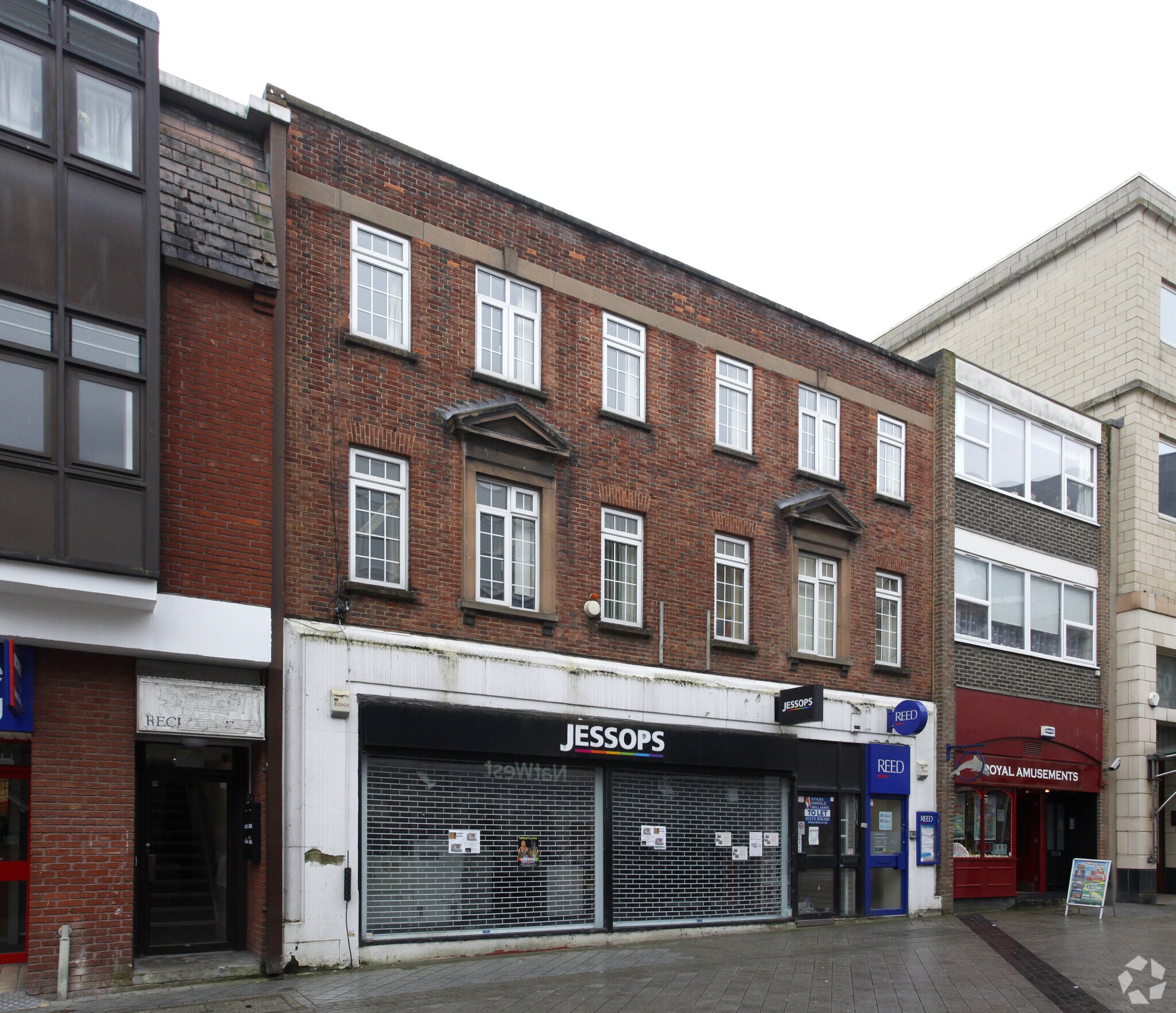 50-52 Station Rd, Redhill for sale Primary Photo- Image 1 of 1