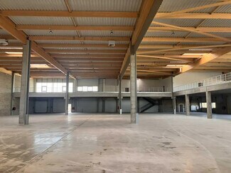 More details for 3 Rue Du Sausset, Tremblay-en-France - Light Industrial for Sale