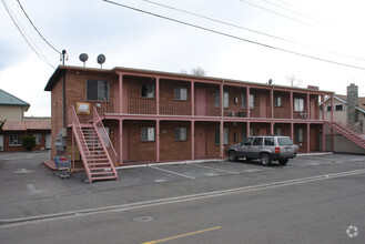 70 Walts Ln, Reno, NV for sale Primary Photo- Image 1 of 1