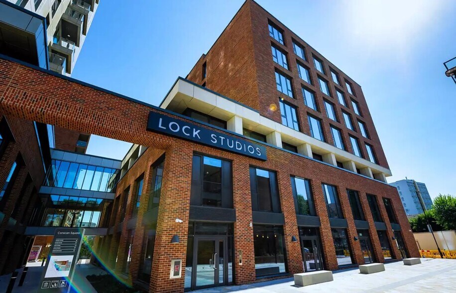 8 Corsican Sq, London to rent - Building Photo - Image 1 of 6