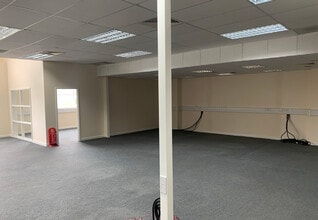 Waterside S, Lincoln to rent Interior Photo- Image 2 of 10