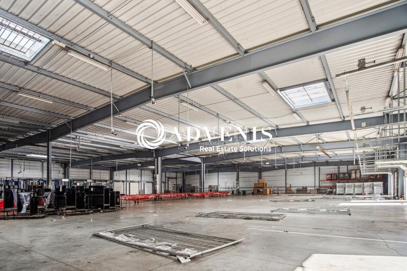 Industrial in Mitry-Mory to rent - Building Photo - Image 3 of 12