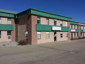 4646 Riverside Dr, Red Deer, AB for rent Building Photo- Image 1 of 3