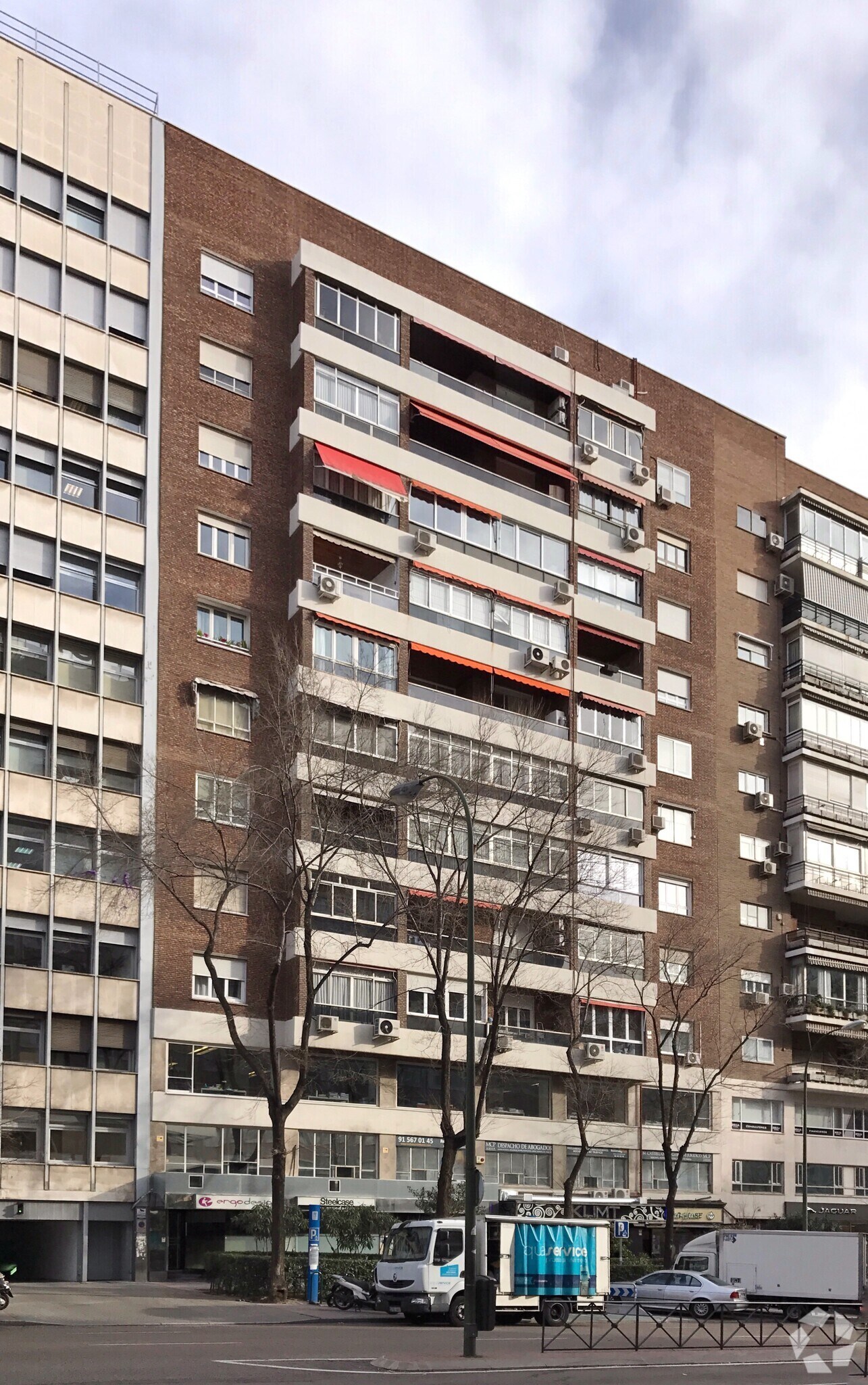 Office in Madrid, Madrid to rent Primary Photo- Image 1 of 2