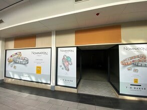 Hagley Mall, Halesowen to rent Building Photo- Image 1 of 2
