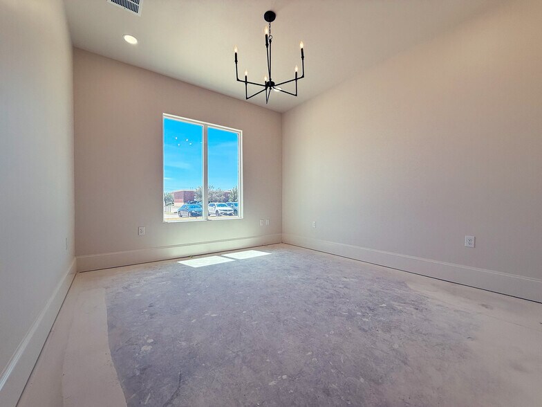 6307 79th st, Lubbock, TX for sale - Building Photo - Image 2 of 2