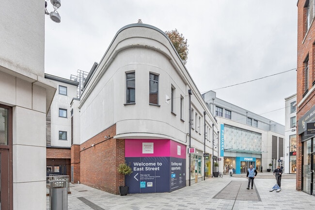 More details for Parkway, Newbury - Retail to Rent