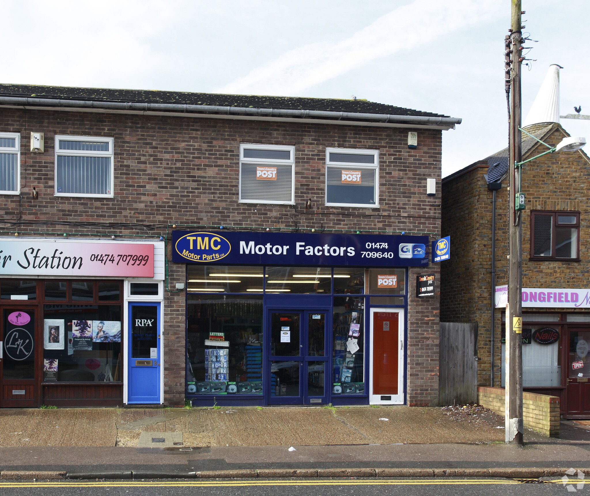 6A Station Rd, Longfield to rent Primary Photo- Image 1 of 4