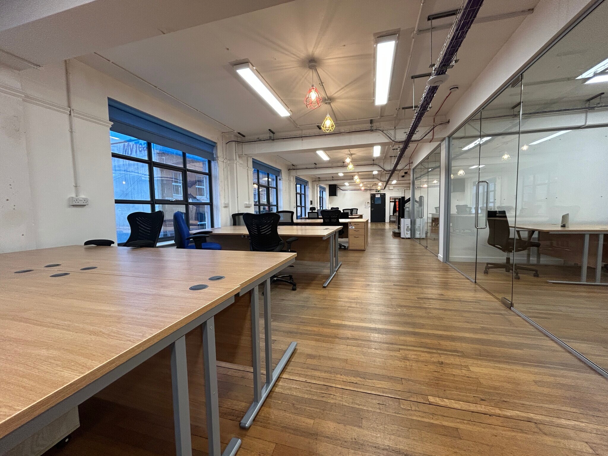 77-79 Stokes Crof, Bristol to rent Building Photo- Image 1 of 7