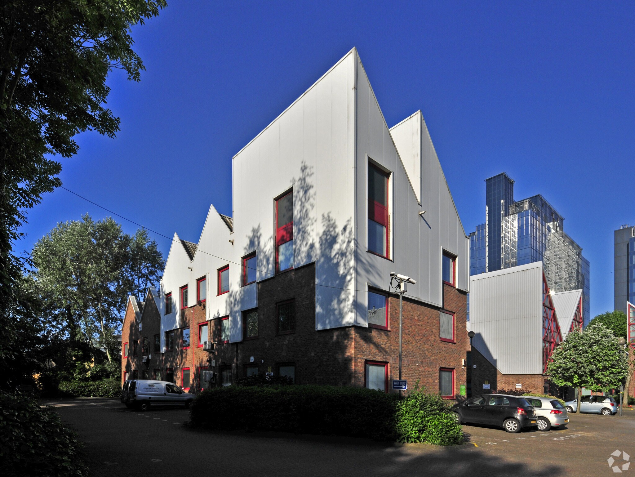 Limeharbour, London for sale Primary Photo- Image 1 of 1