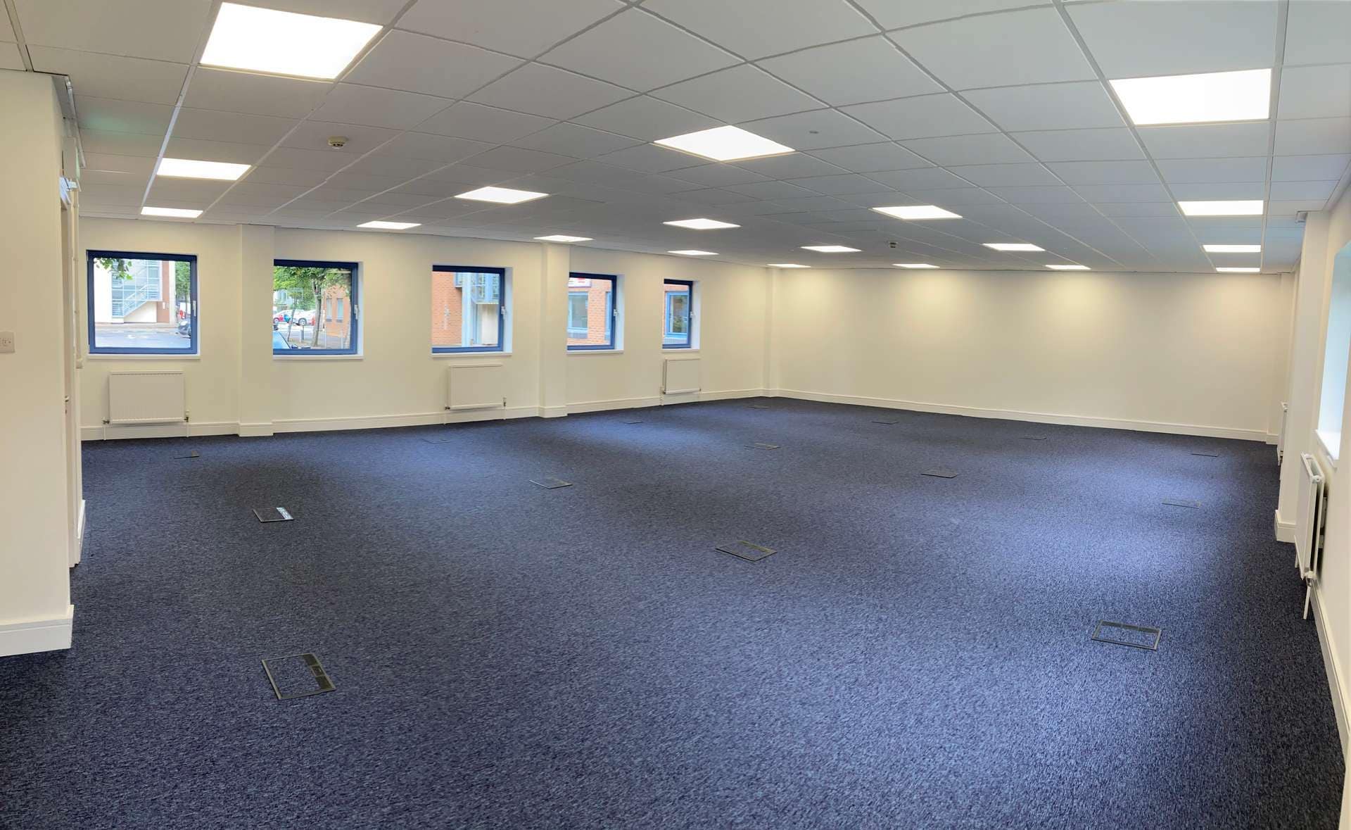 3-7 Drake Walk, Cardiff to rent Interior Photo- Image 1 of 6