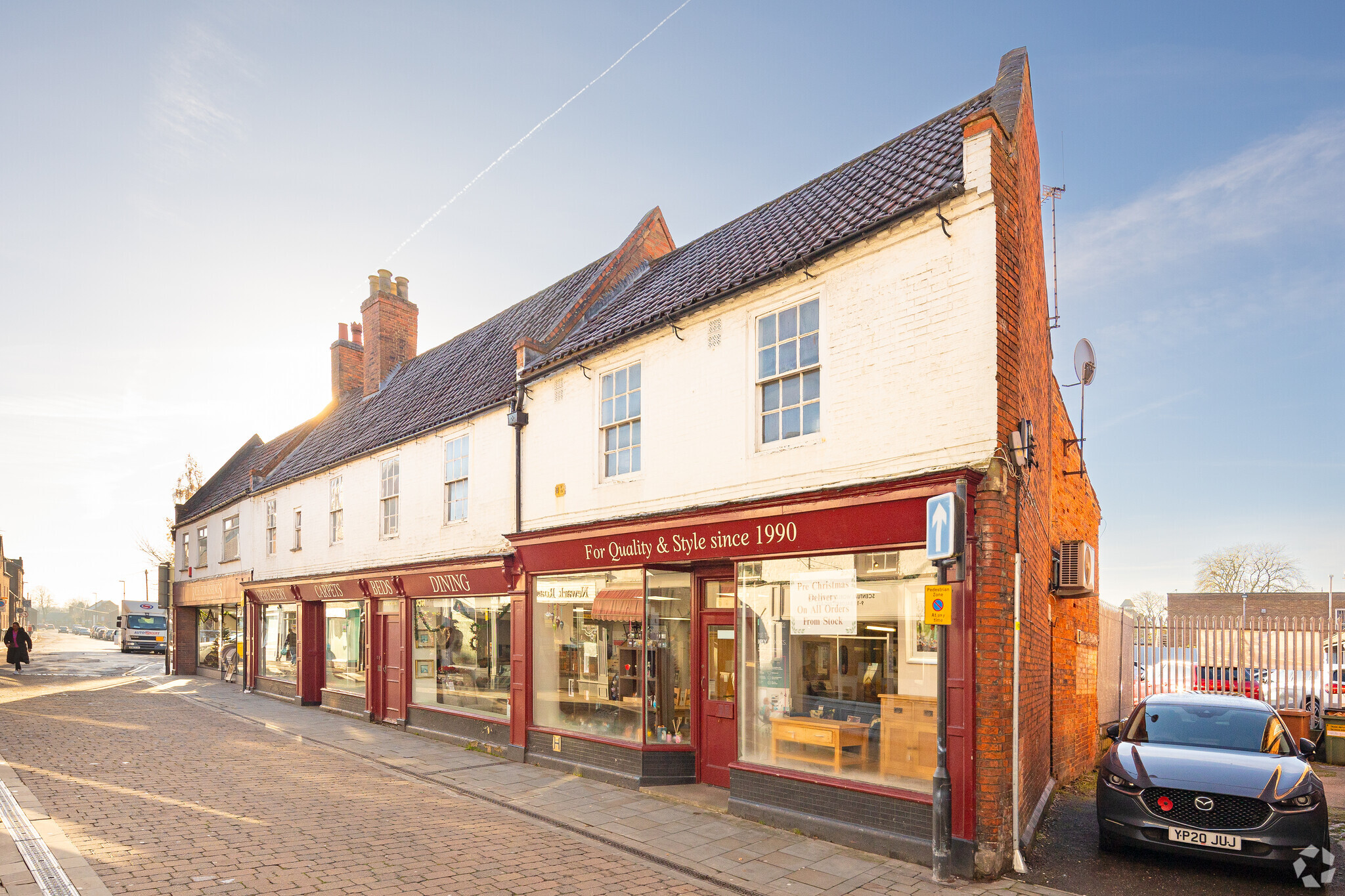 12-14 Balderton Gate, Newark for sale Primary Photo- Image 1 of 4