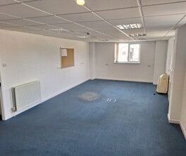 Braydon Ln, Cricklade to rent Interior Photo- Image 2 of 3