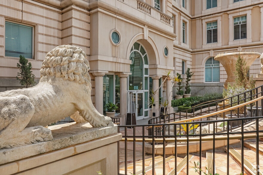 9150 Wilshire Blvd, Beverly Hills, CA to rent - Building Photo - Image 3 of 9