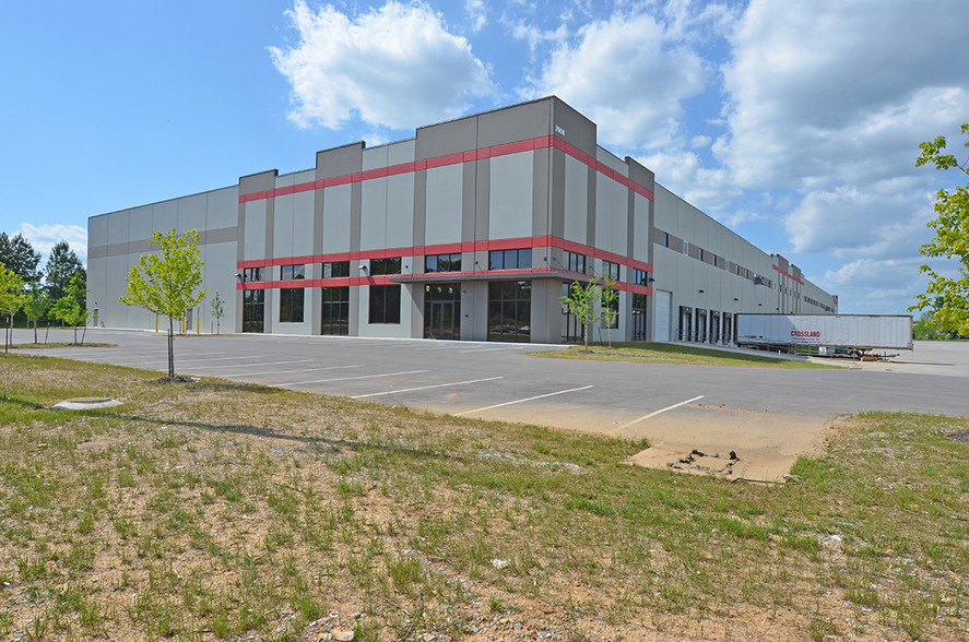 2908 SE I St, Bentonville, AR for sale - Building Photo - Image 1 of 1