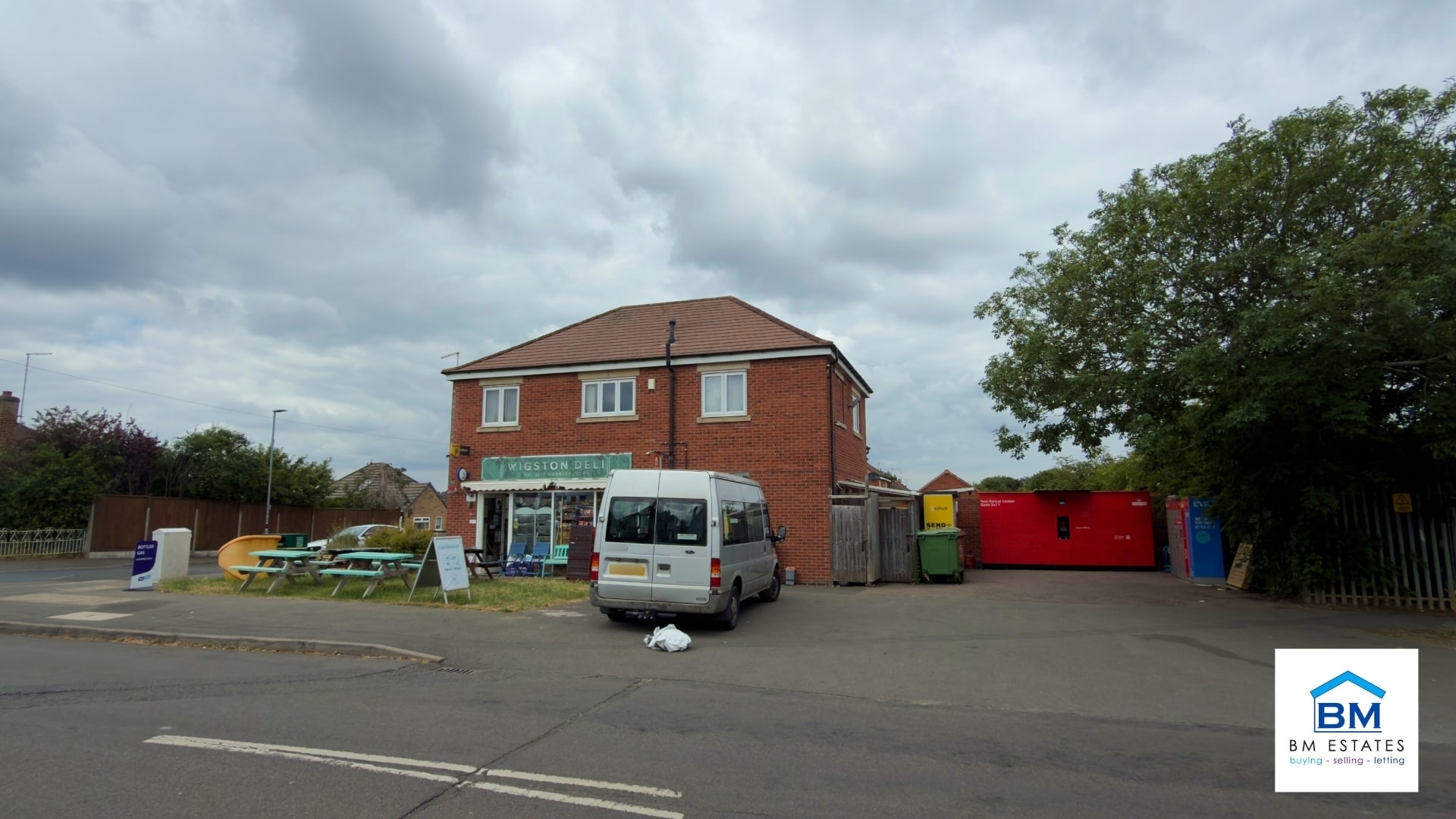29 Carlton Dr, Wigston to rent Building Photo- Image 1 of 3