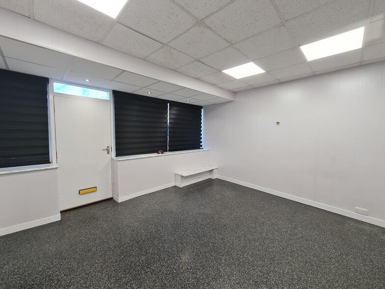 73-79 High St, Fraserburgh for sale - Building Photo - Image 3 of 13