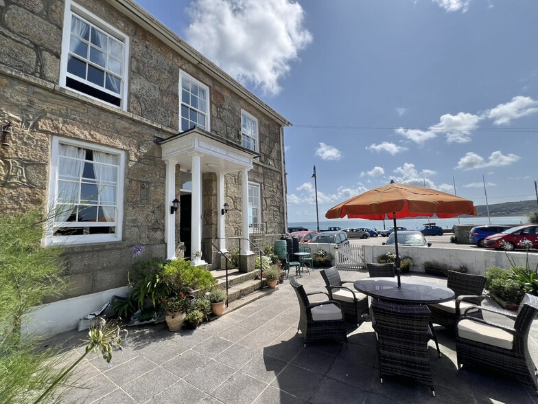 23 Regent Ter, Penzance for sale - Building Photo - Image 2 of 21