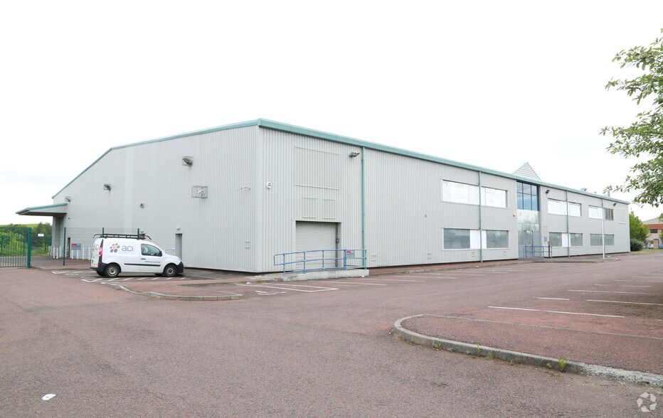 2-4 Netherhall Rd, Wishaw for sale - Primary Photo - Image 1 of 1