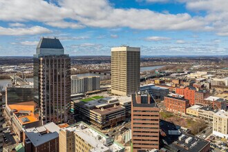 1500 Main St, Springfield, MA - AERIAL map view