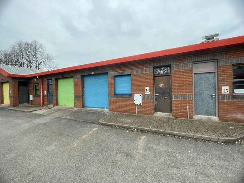 Station St, Leek to rent - Building Photo - Image 1 of 53
