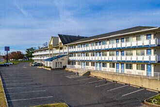 801 Crescent Blvd, Brooklawn, NJ for sale Primary Photo- Image 1 of 6