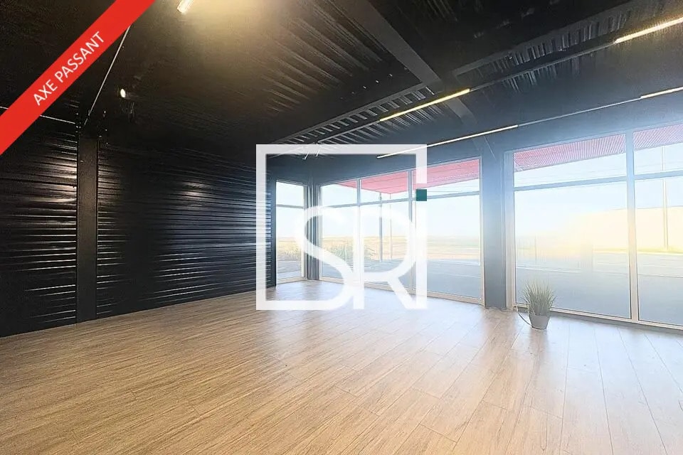 Vente Commerce 400 m² - Photo 1