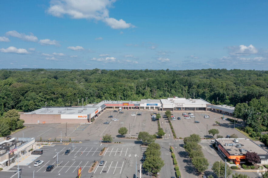 49-98 Turnpike Sq, Milford, CT for rent - Aerial - Image 2 of 6