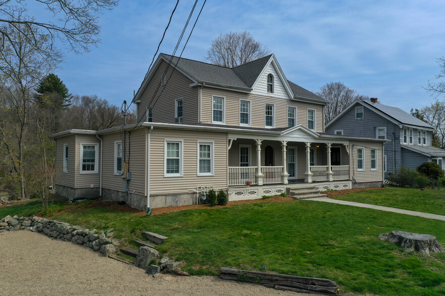 7 Whitney Ave, Trumbull, CT for sale - Building Photo - Image 1 of 1