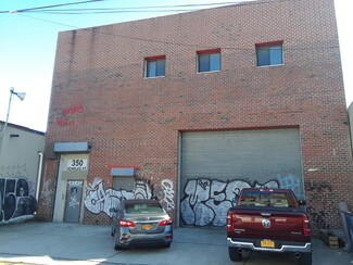 More details for 350 Scholes St, Brooklyn, NY - Light Industrial for Rent