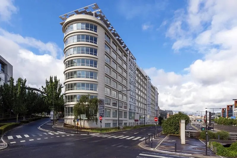 23 Rue François Jacob, Rueil-Malmaison to rent Building Photo- Image 1 of 29