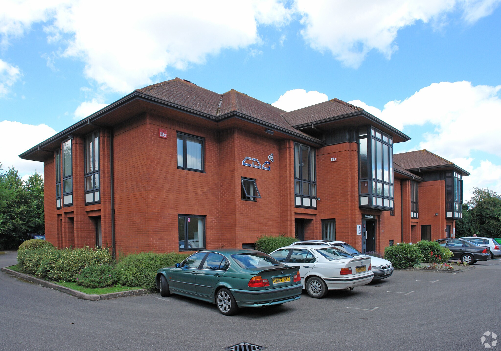 Oriel Ct, Alton for sale Primary Photo- Image 1 of 1